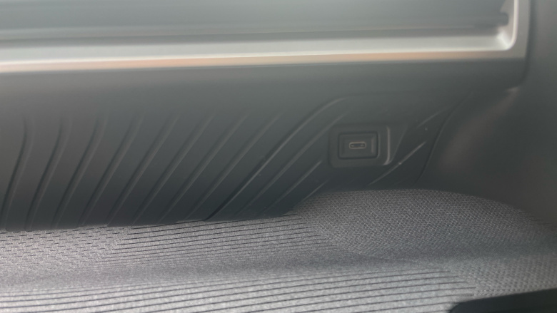 Citroen C3 Aircross 83kW Standard Range Plus 44kWh 5dr Auto Electric Hatchback